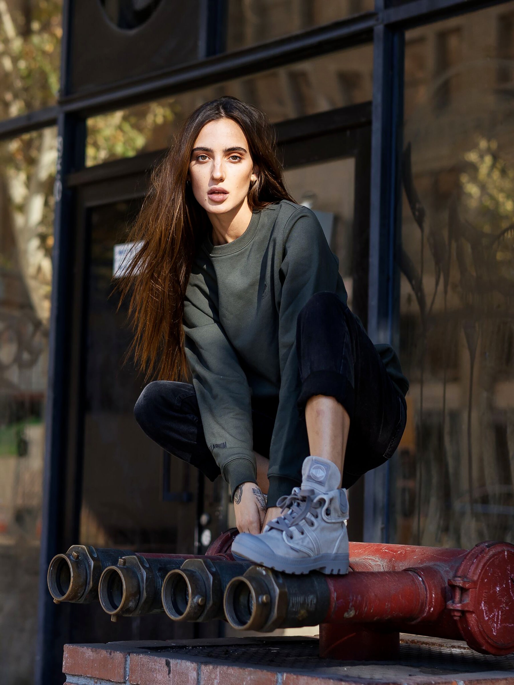 172416-386 | CORE LOGO CREW | DARK KHAKI - Image 3