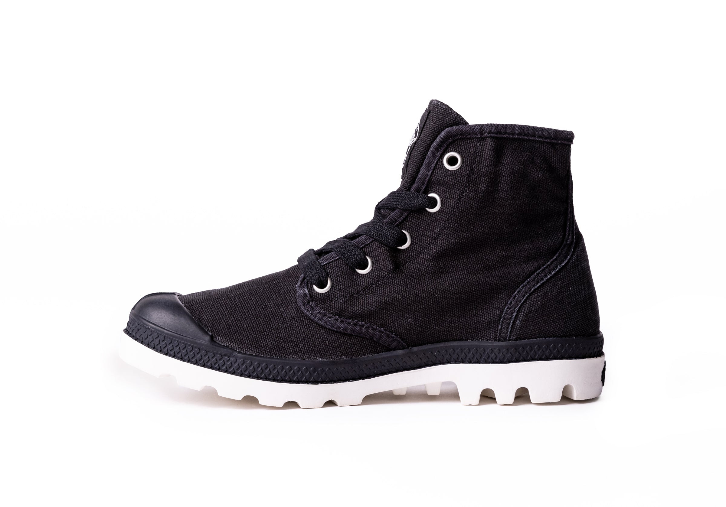 92352-030-M | PAMPA HI | BLACK/MARSHMALLOW - Image 4
