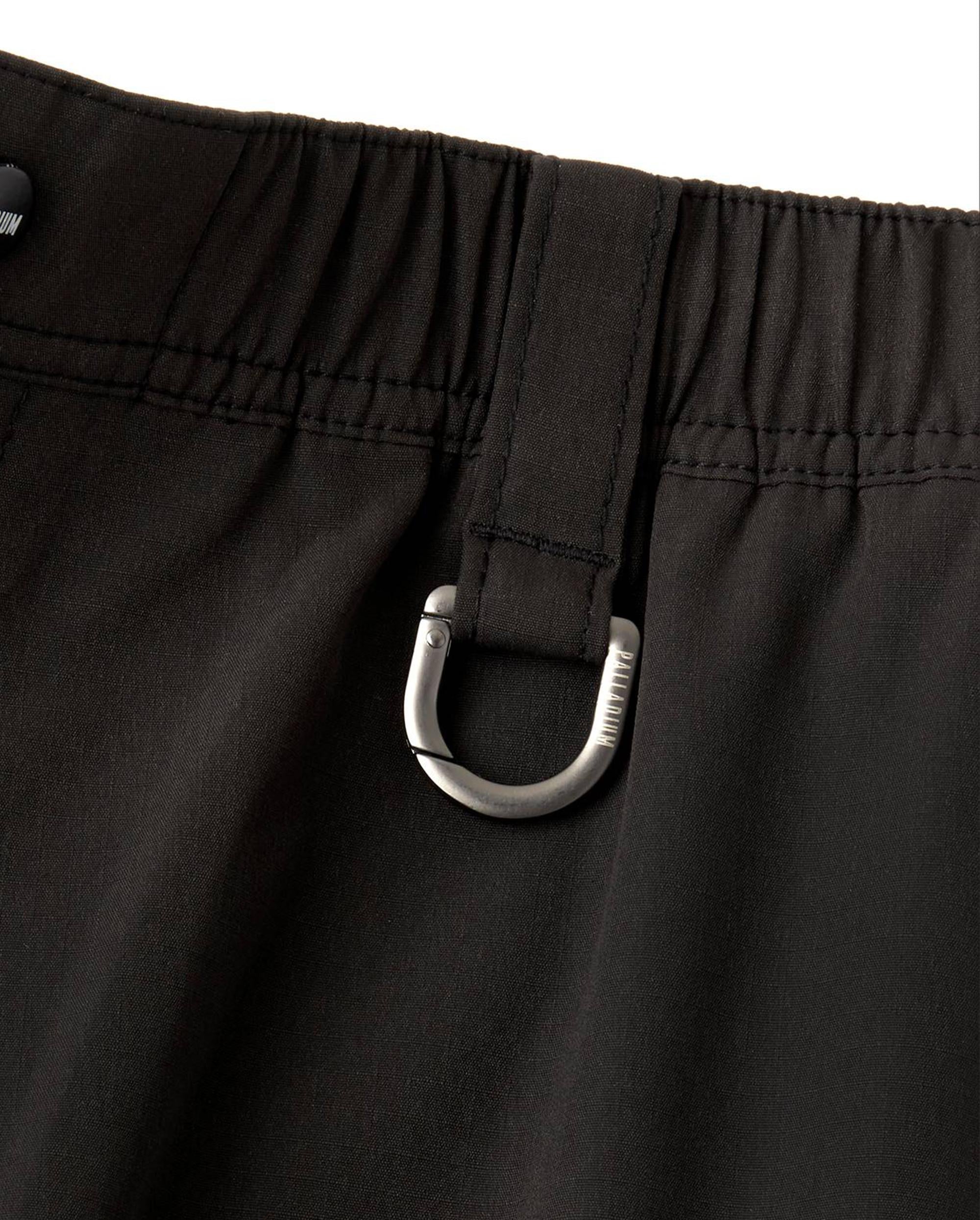 1011703-008 | MEN'S CARGO PANTS | BLACK - Image 3