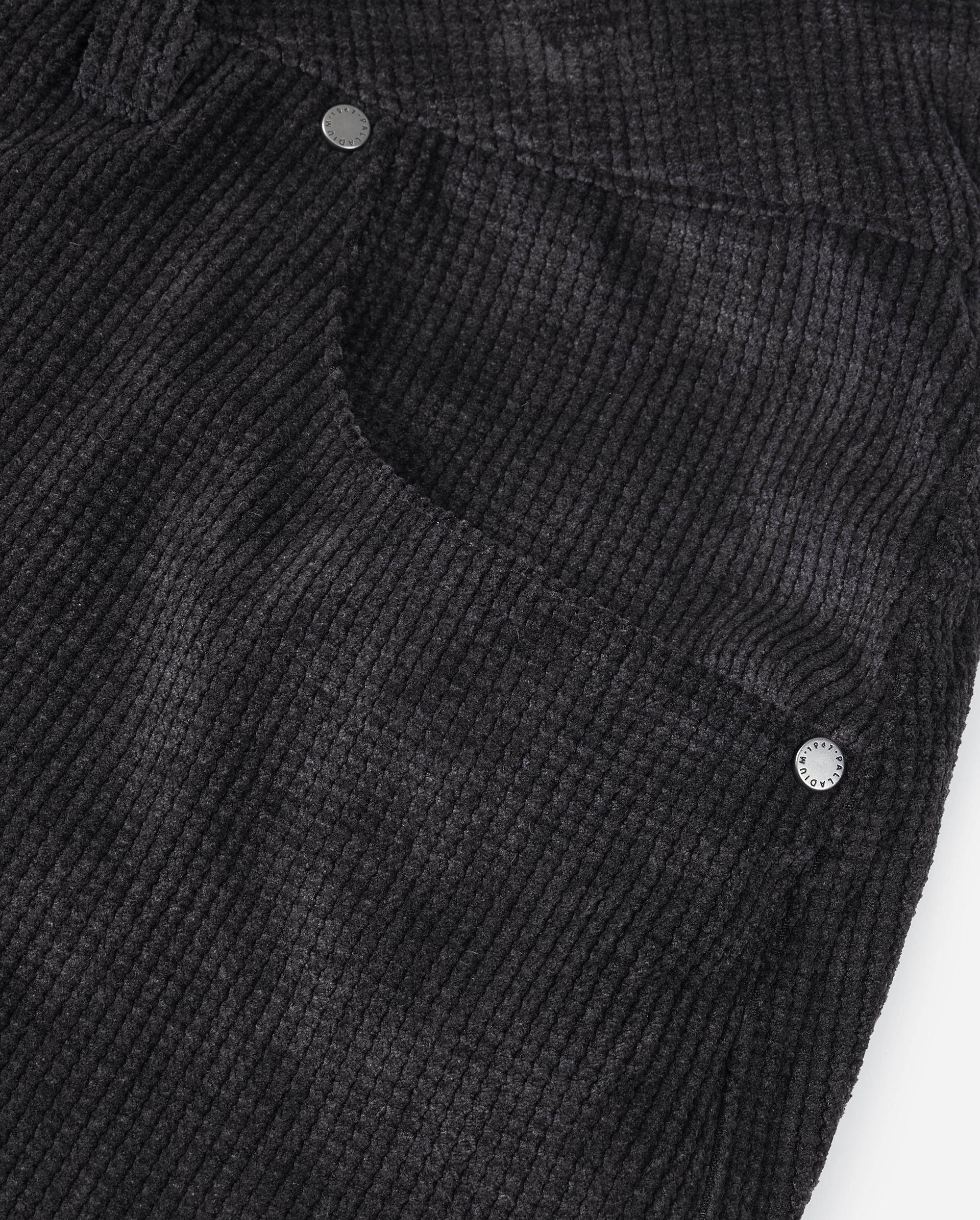 1011879-032 | MEN'S WAFFLED CARGO PANTS | TAP SHOE - Image 4