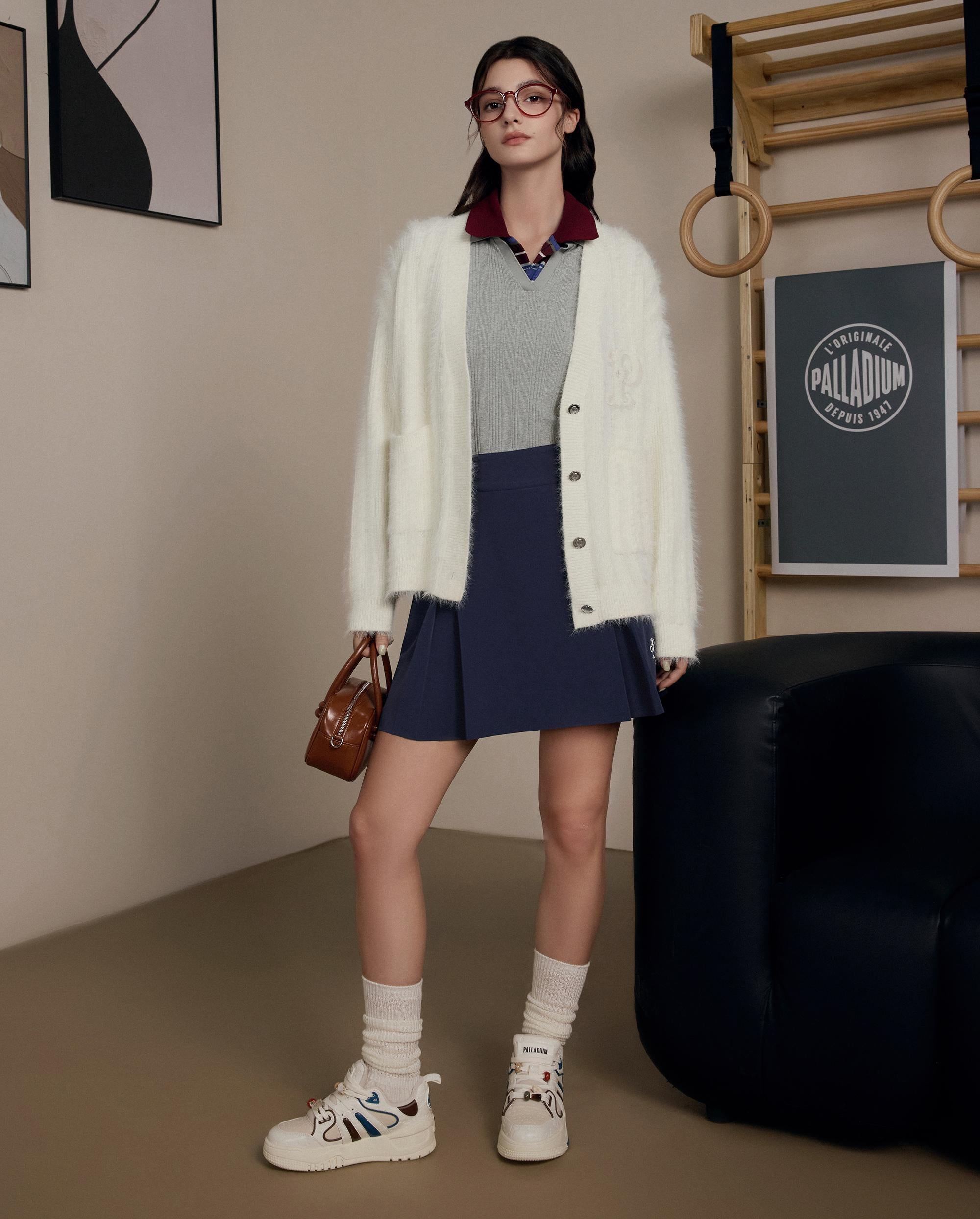 1911981-232 | WOMEN'S EMBROIDERED P LOGO V-NECK CARDIGAN | VANILLA ICE - Image 3