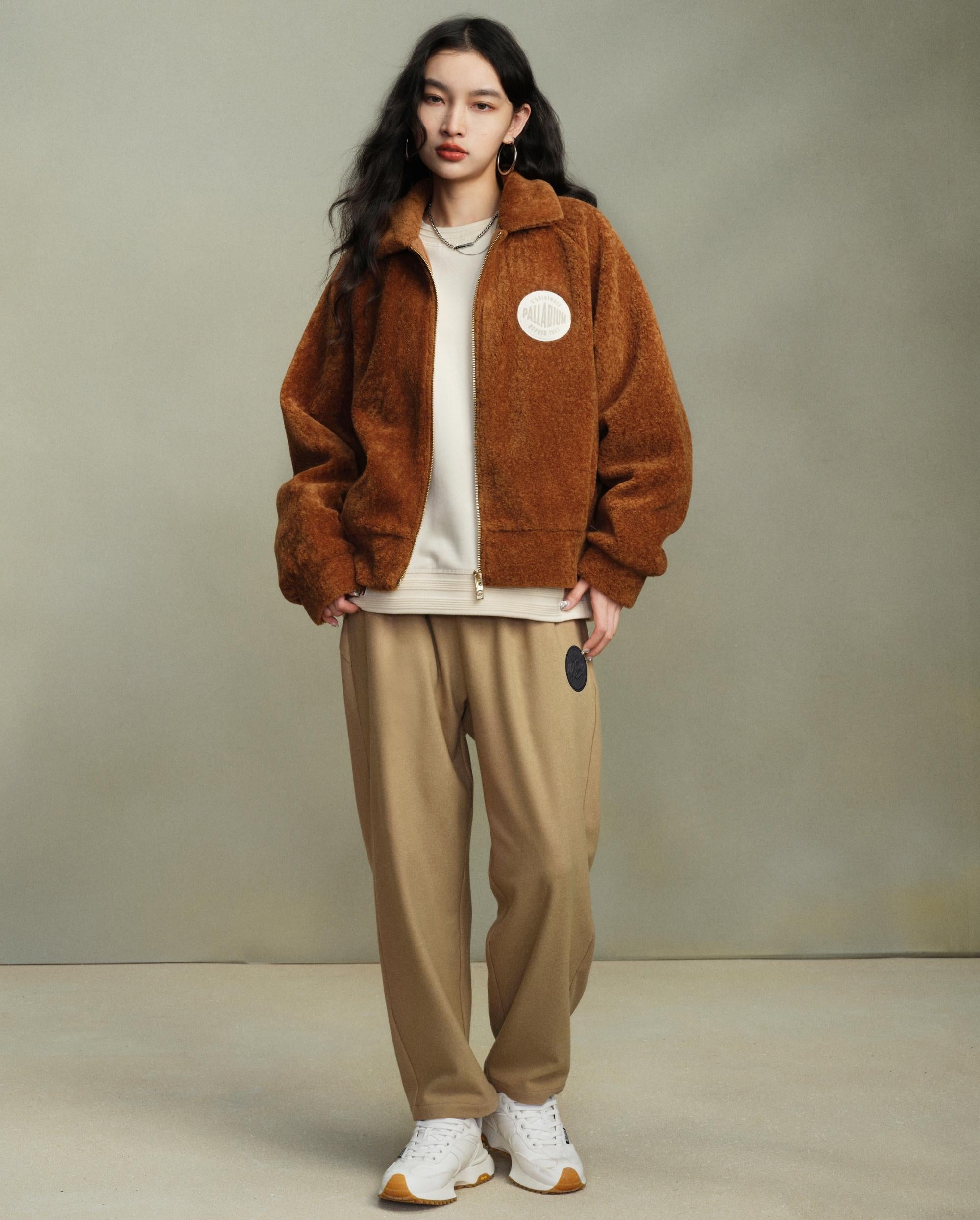 197810-253 | WOMEN'S PALLADIUM LOGO LOOSE FIT PANTS | TUFFET - Image 3