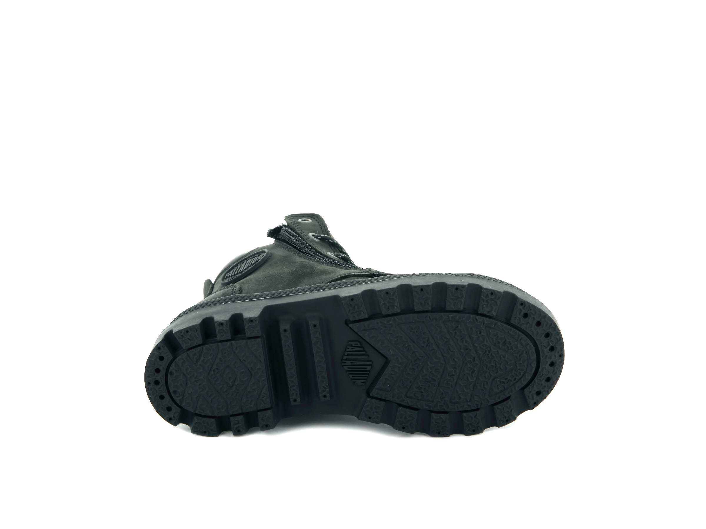 23477-046-M | PAMPA HI CUFF WPS | RAVEN/RAVEN - Image 5