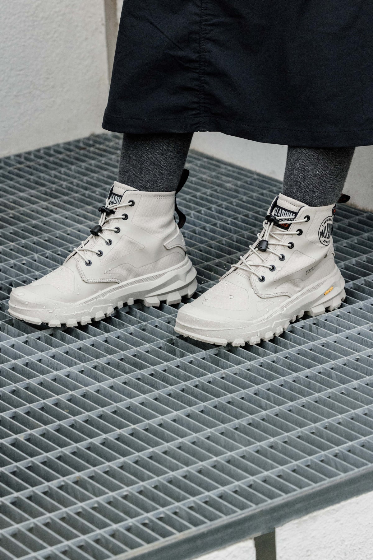 74343-021-M | PALLARIDER CUFF WPA | NEUTRAL GRAY - Image 7